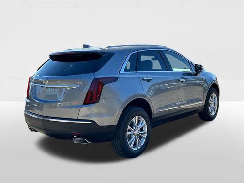 2025 Cadillac XT5 Luxury