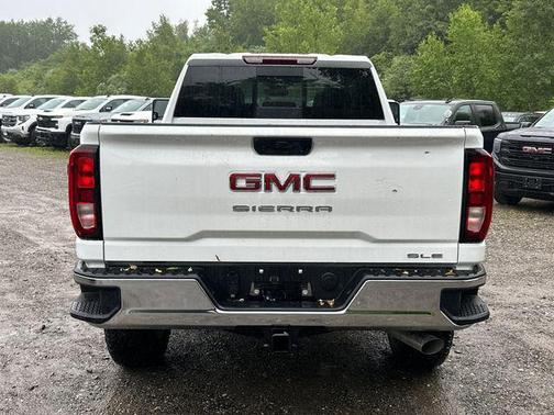 2025 GMC Sierra 2500 SLE