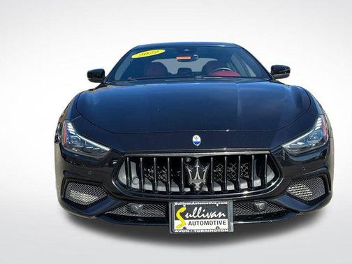 2022 Maserati Ghibli Modena Q4