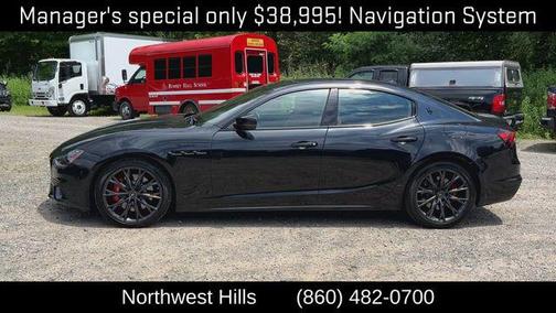 2022 Maserati Ghibli Modena Q4