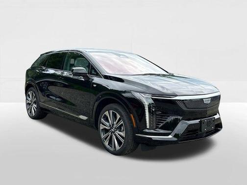 2025 Cadillac OPTIQ Luxury 2 AWD