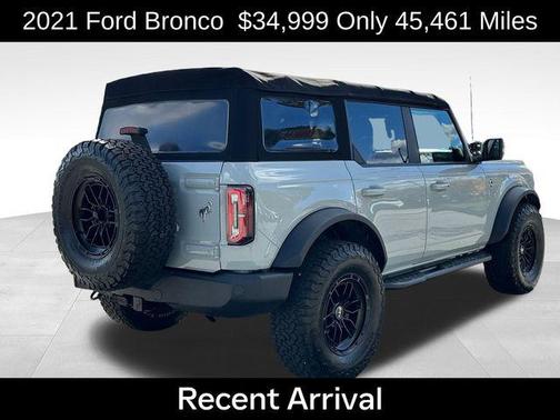 2021 Ford Bronco Outer Banks