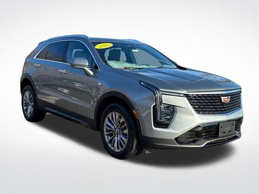 2025 Cadillac XT4 Premium Luxury