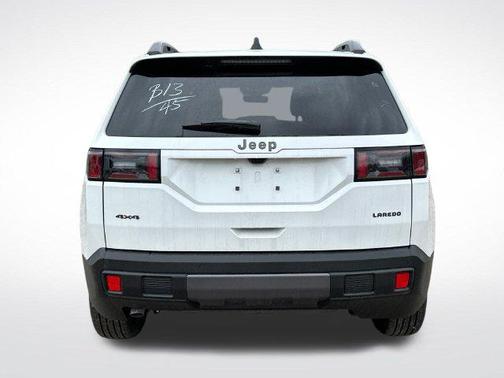 Bright White Clearcoat 2026 Jeep Cherokee Laredo 4x4