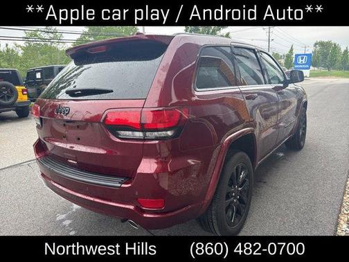 2022 Jeep Grand Cherokee Laredo