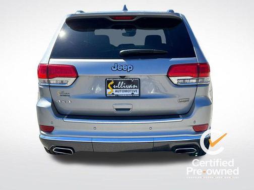 2020 Jeep Grand Cherokee Summit