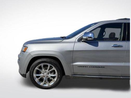 2020 Jeep Grand Cherokee Summit