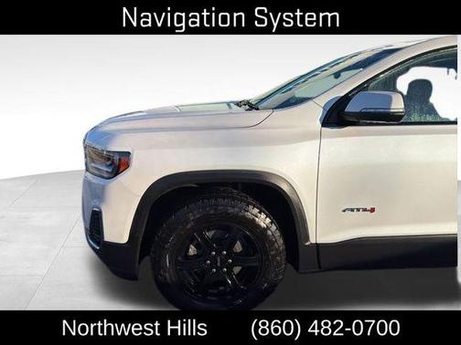 2022 GMC Acadia AWD AT4