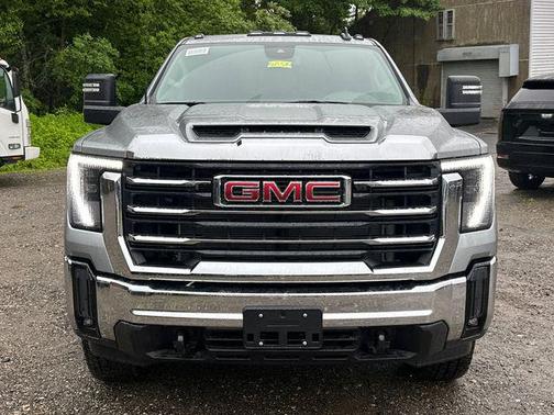 2025 GMC Sierra 2500 SLE