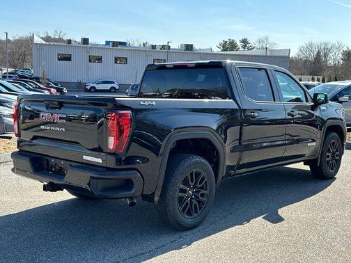 2025 GMC Sierra 1500 Elevation