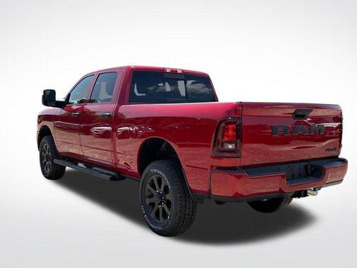 Molten Red Pearlcoat 2026 RAM 2500 Black Express Crew Cab 4x4 6'4' Box