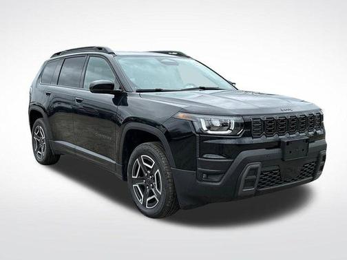 Diamond Black Crystal Pearlcoat 2026 Jeep Cherokee Limited