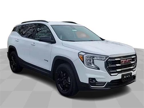 2023 GMC Terrain AWD AT4