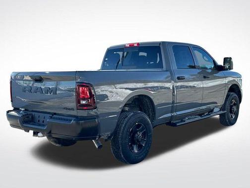 2026 RAM 2500 Tradesman Crew Cab 4x4 6'4' Box