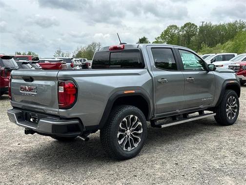 2025 GMC Canyon Denali