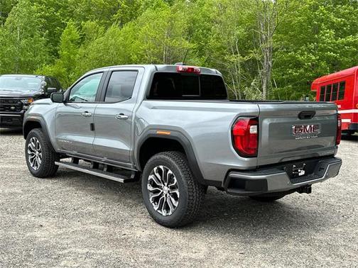 2025 GMC Canyon Denali