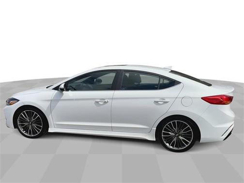 2018 Hyundai ELANTRA Sport