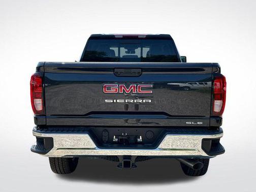 2025 GMC Sierra 2500 SLE