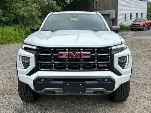 2025 GMC Canyon Base