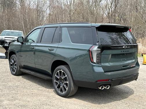 2025 Chevrolet Tahoe 4WD RST