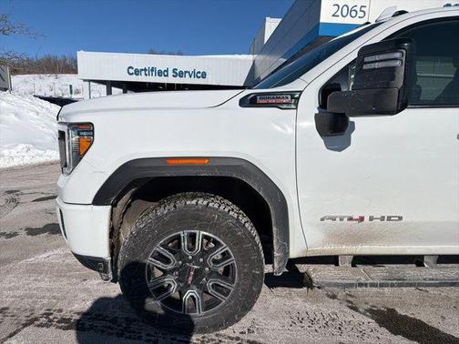 2022 GMC Sierra 2500 AT4