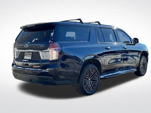 2021 Chevrolet Suburban RST