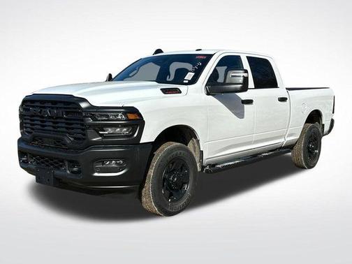 2026 RAM 2500 Tradesman Crew Cab 4x4 6'4' Box