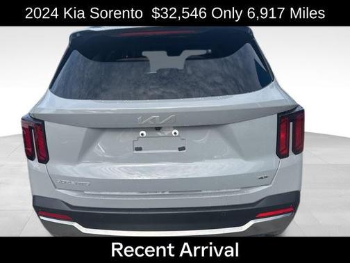 2024 Kia Sorento S
