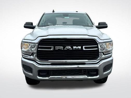 2019 RAM 2500 Big Horn Crew Cab 4x4 6'4' Box