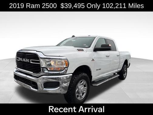 2019 RAM 2500 Big Horn Crew Cab 4x4 6'4' Box
