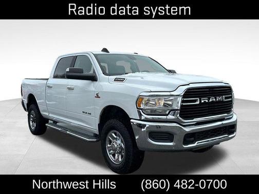 2019 RAM 2500 Big Horn Crew Cab 4x4 6'4' Box