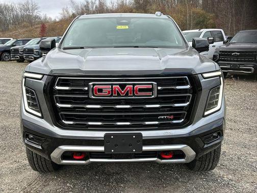 2026 GMC Yukon 4WD AT4