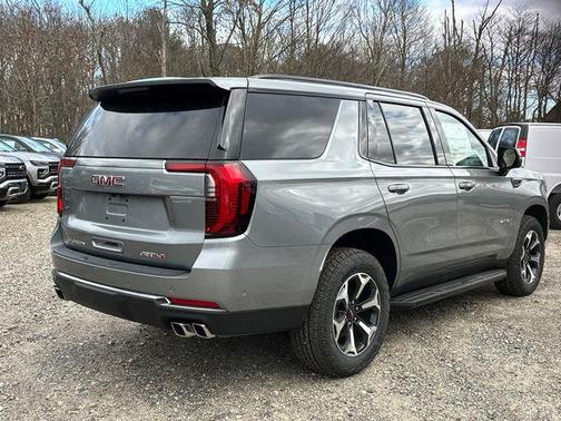 2026 GMC Yukon 4WD AT4