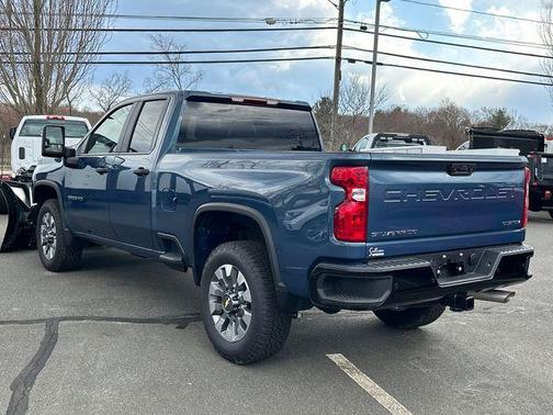 2025 Chevrolet Silverado 2500 Custom