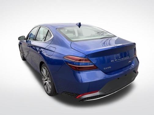 2022 Genesis G70 2.0T AWD