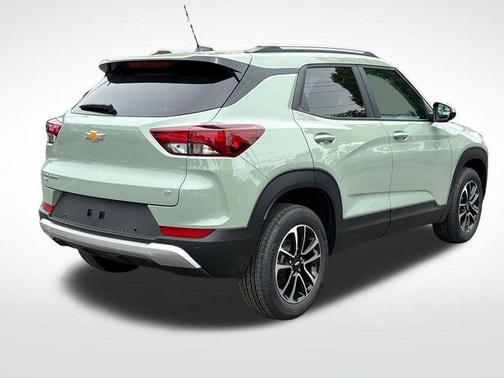 Cacti Green 2026 Chevrolet Trailblazer LT