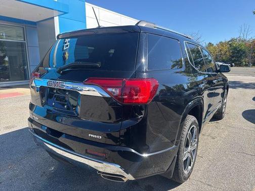 2018 GMC Acadia Denali