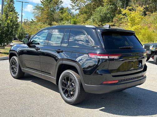 2025 Jeep Grand Cherokee Altitude