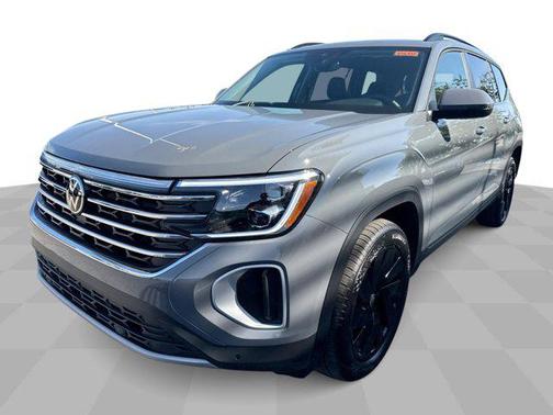 2025 Volkswagen Atlas 2.0T SE w/Technology 4MOTION