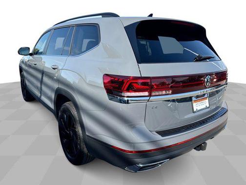 2025 Volkswagen Atlas 2.0T SE w/Technology 4MOTION