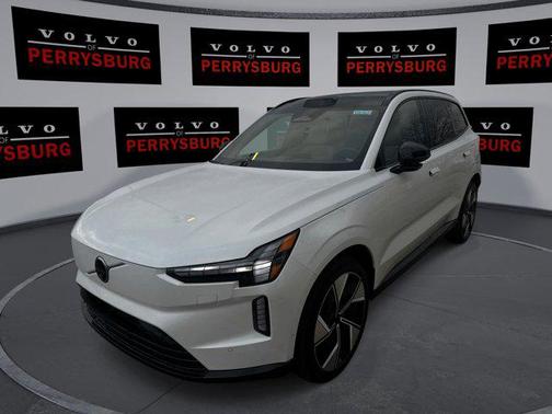 2025 Volvo EX90 Twin Motor Plus