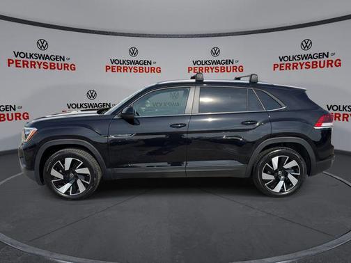 deep black pearl 2026 Volkswagen Atlas Cross Sport 2.0T SE w/Technology 4MOTION