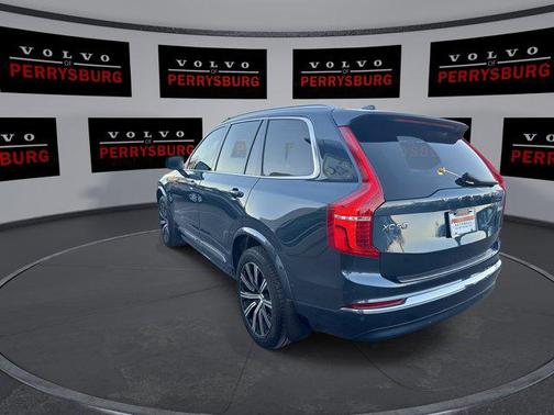 2023 Volvo XC90 B6 Plus 7-Seater