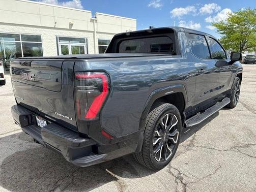 Deep Ocean Metallic 2026 GMC Sierra EV Max Range Denali