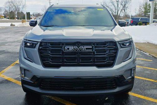 2026 GMC Acadia Elevation FWD