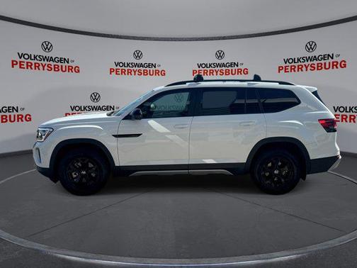 2025 Volkswagen Atlas 2.0T Peak Edition