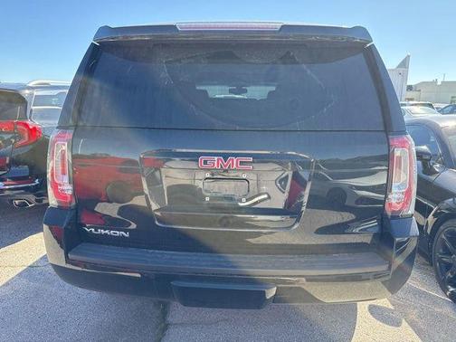 Onyx Black 2018 GMC Yukon SLE