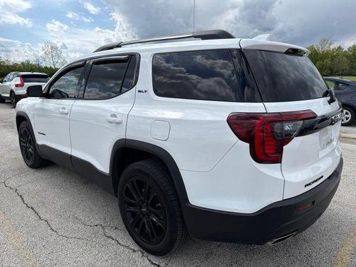 Summit White 2023 GMC Acadia AWD SLT