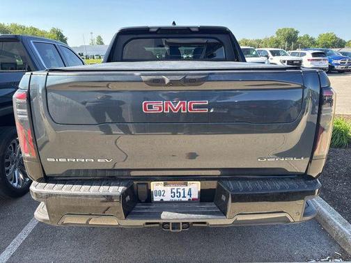 Deep Ocean Metallic 2026 GMC Sierra EV Max Range Denali