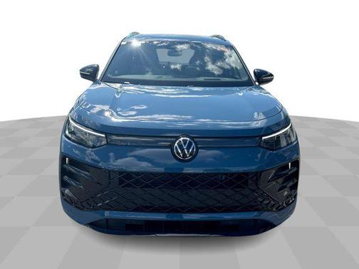 2025 Volkswagen Tiguan 2.0T SE R-Line Black 4MOTION